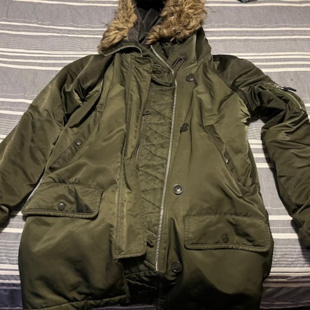 GAP Fur lined Coat Size XS Olive Green